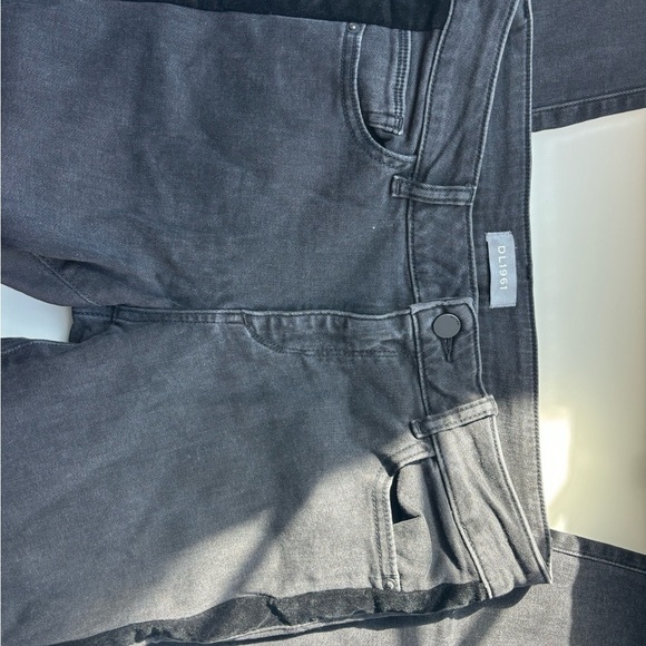 DL1961 Black Jeans Premium Denim Solid Color - Picture 2 of 4